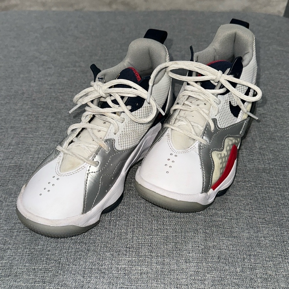 Kids anime Zoom Air Mid Ankle Sneakers Sz 4